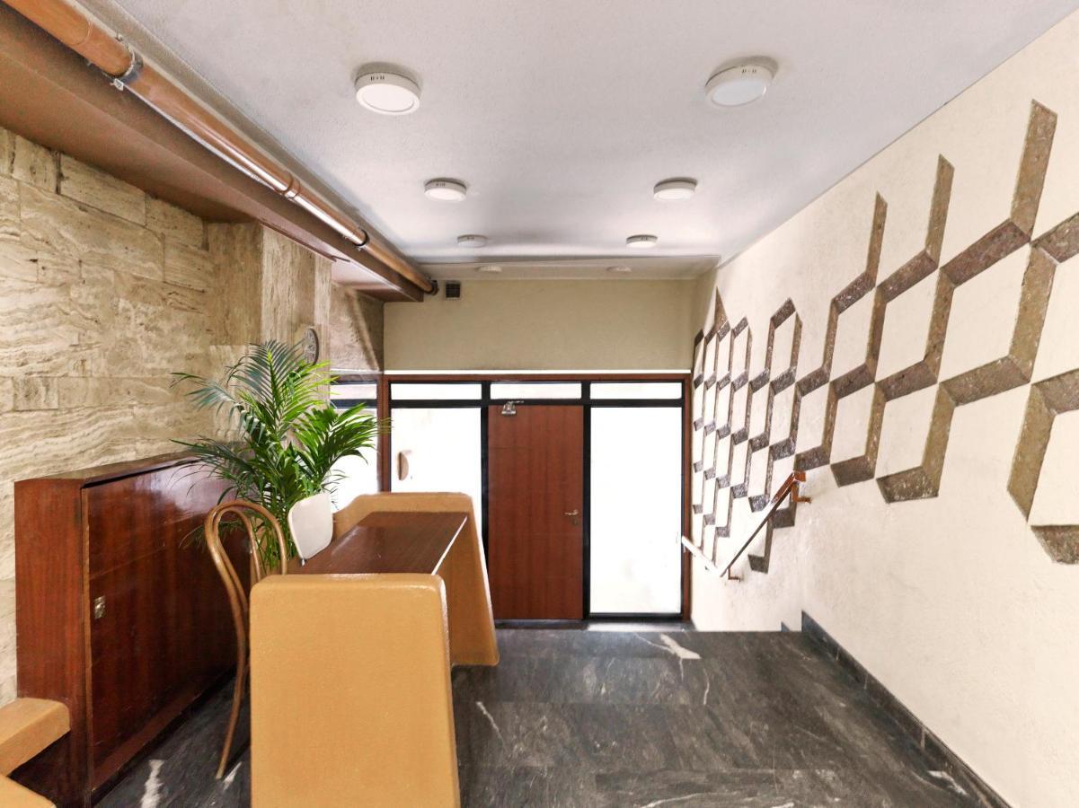 Newly Renovated Apartment In The Heart Of Atenas Exterior foto
